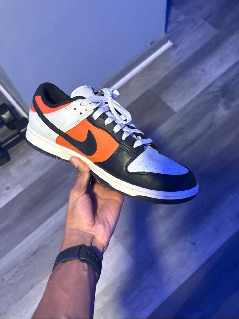 Nike Men’s Low-Top Sneakers - White/Black/Orange